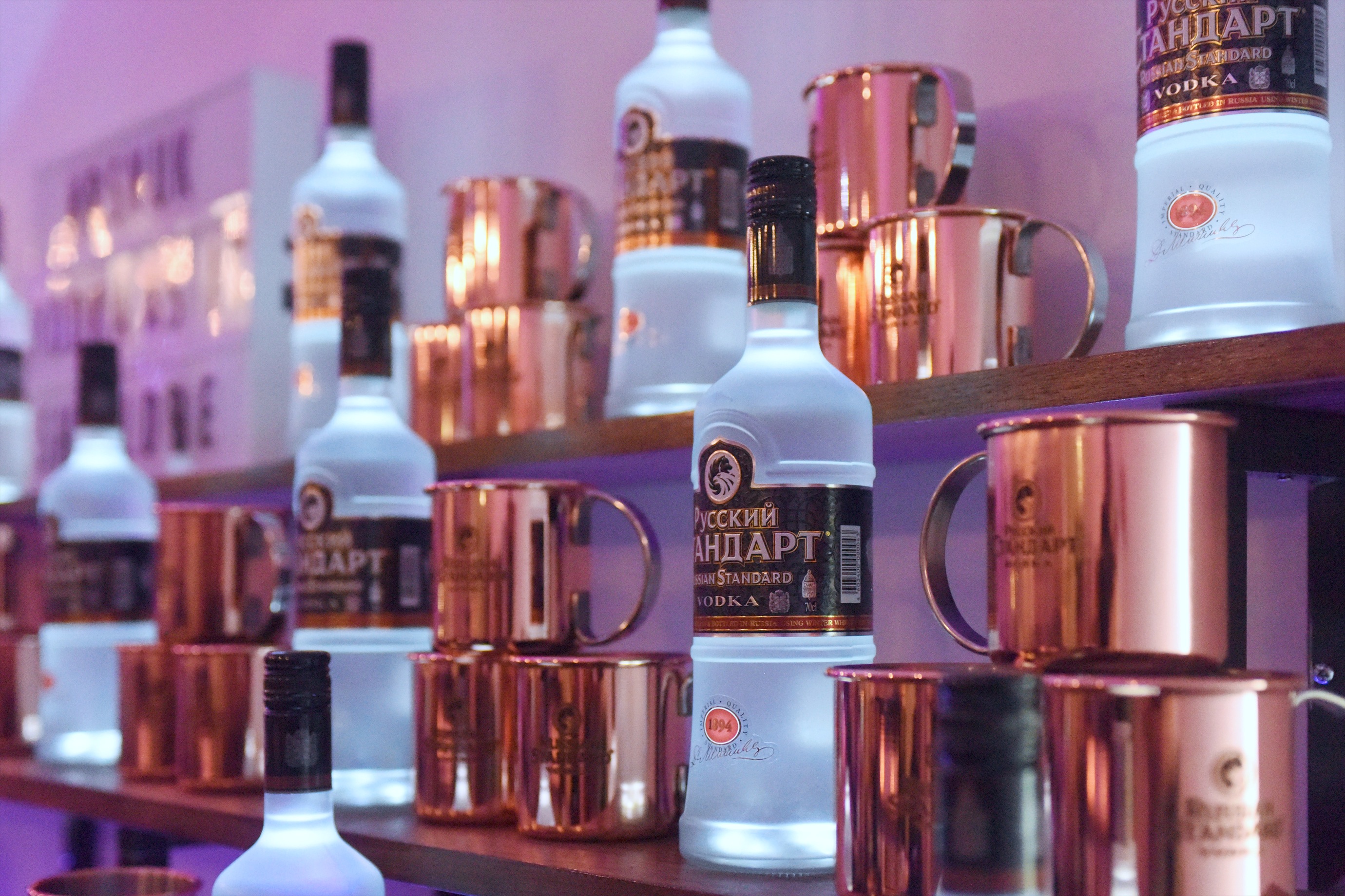 20 CANDELINE E PRESTIGIOSI PREMI PER RUSSIAN STANDARD VODKA